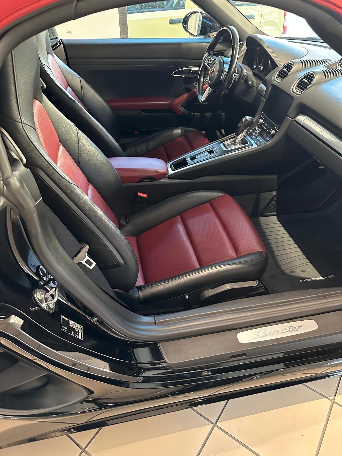 Porsche Boxster 718 IV 2016 718 2.0 300cv pdk