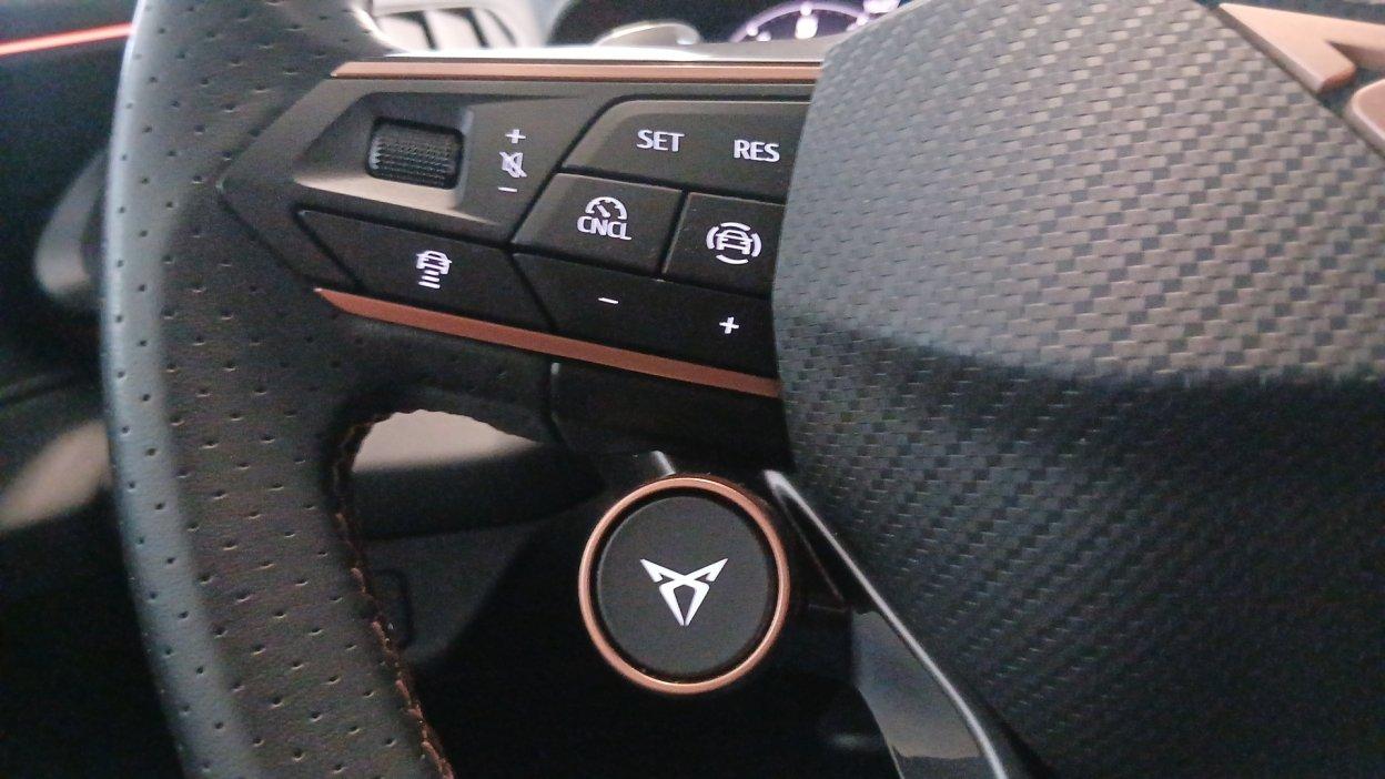 CUPRA Terramar - Terramar 1.5 e-Hybrid DSG