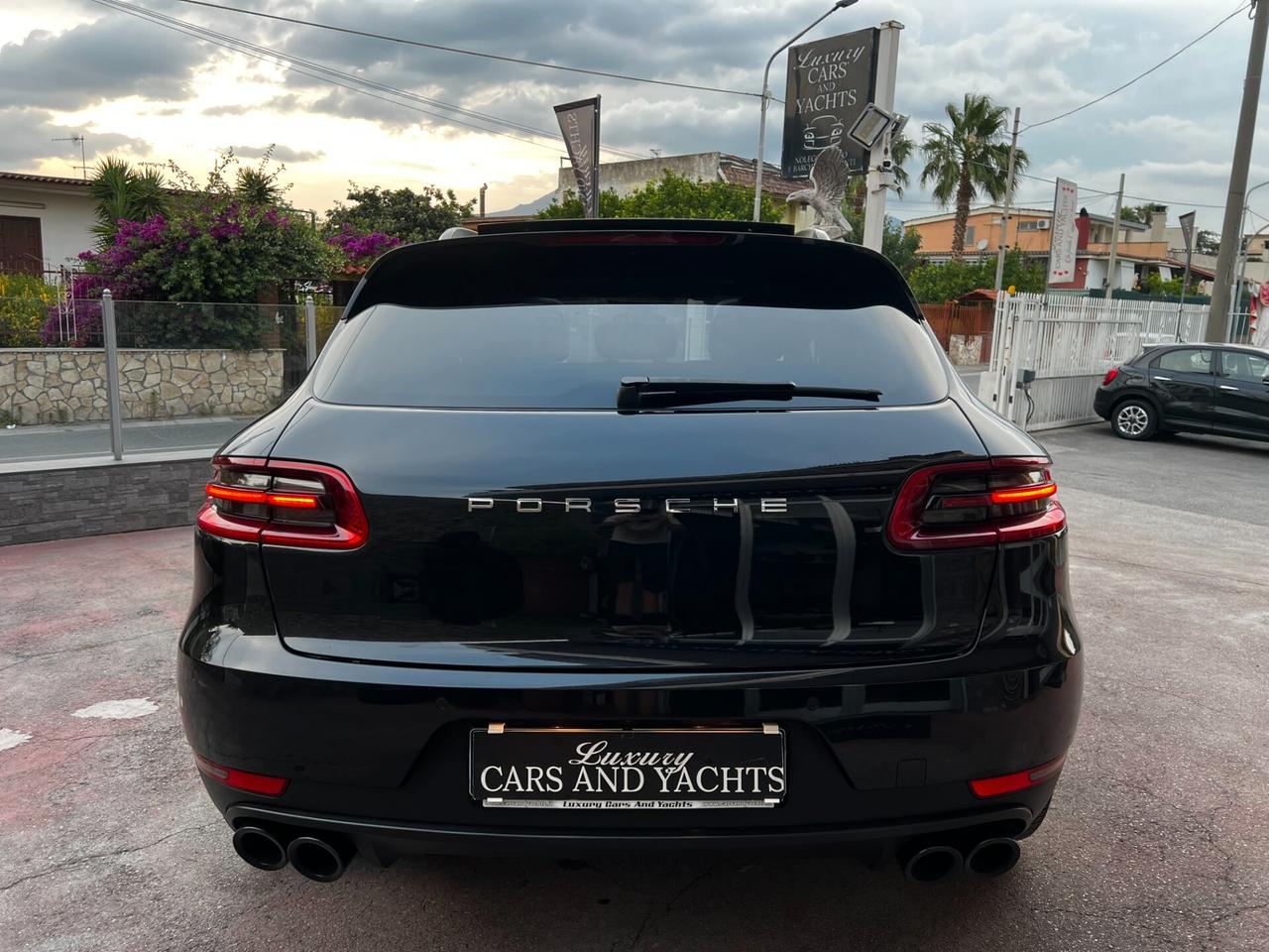Porsche Macan 3.0 S Diesel- TETTO-TOTAL BLACK-IPER FULL