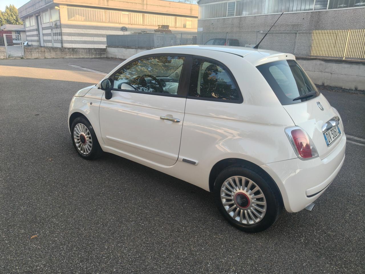 Fiat 500 1.2 Lounge SOLAMENTE 74.000 KM