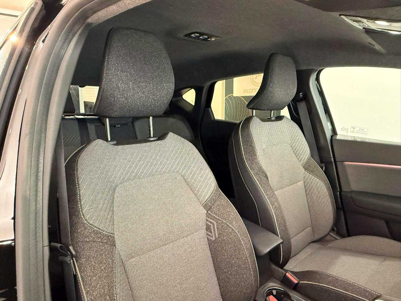 Renault Captur Capture 1.0 90CV anno 2025 30.000 km