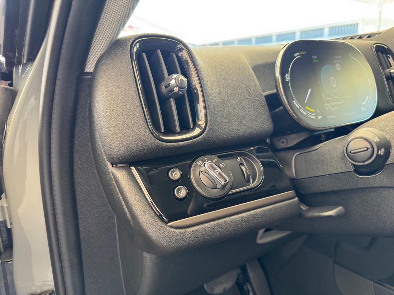Mini Cooper SE Countryman 1.5 SE Hype ALL4 Automatica