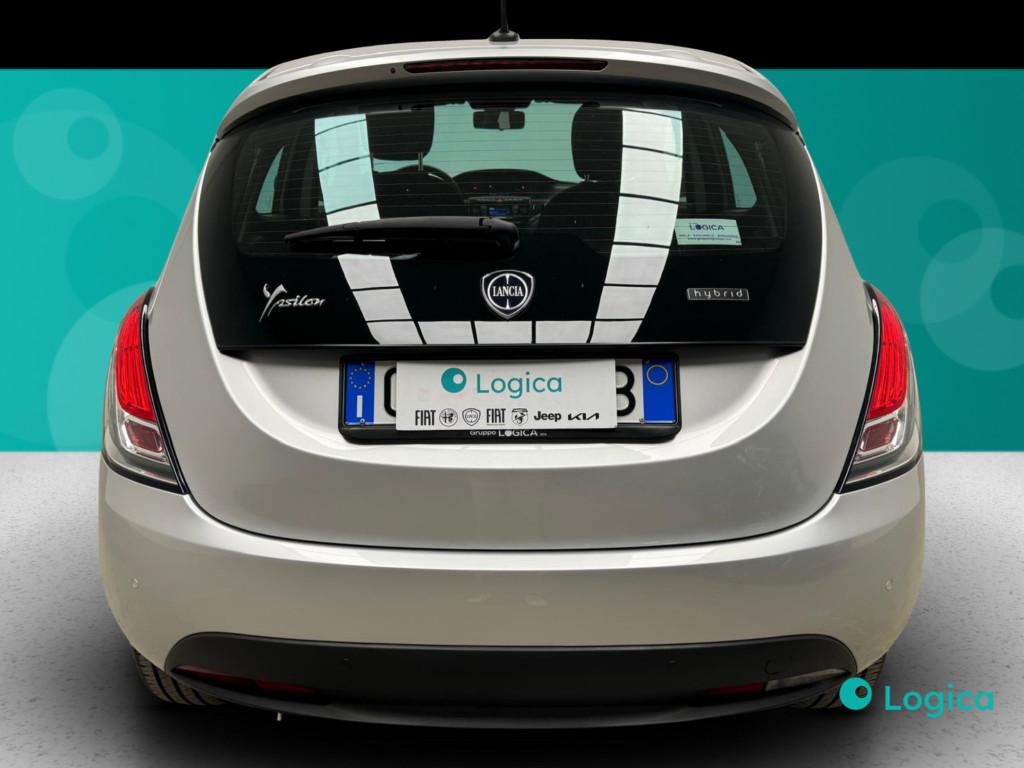 LANCIA Ypsilon III 2021 - Ypsilon 1.0 firefly hybrid Silver s&s 70c