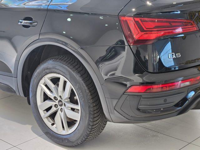 AUDI Q5 SPB 40 TDI quattro business advanced t DA ?469,00