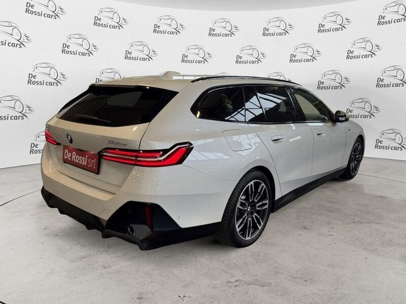 BMW Serie 5 520d 48V xDrive Touring Msport