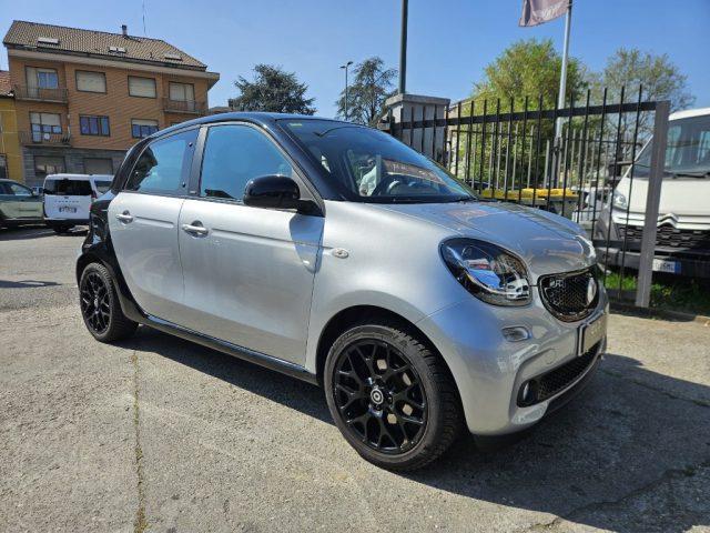 SMART ForFour 70 1.0 Passion