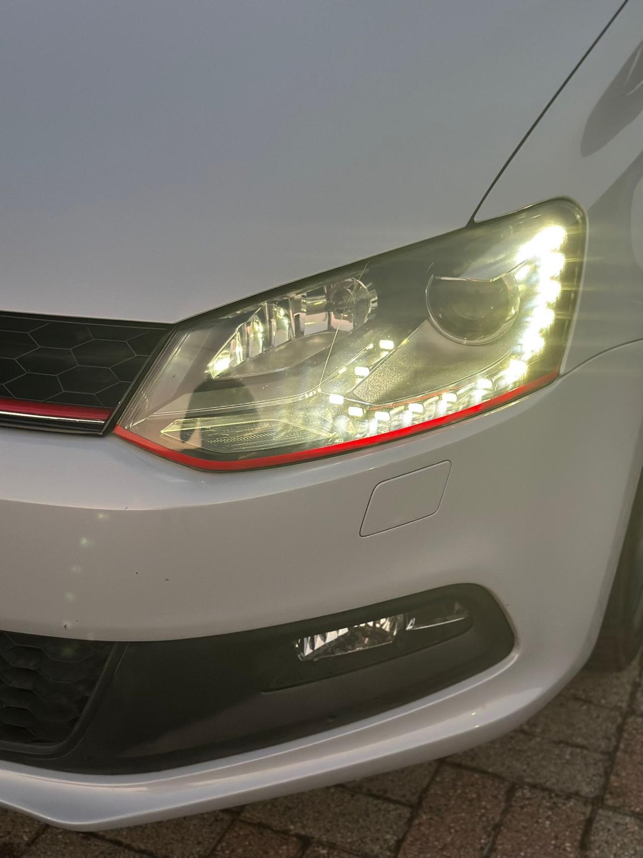 Volkswagen Polo 1.4 TSI DSG 3 porte GTI