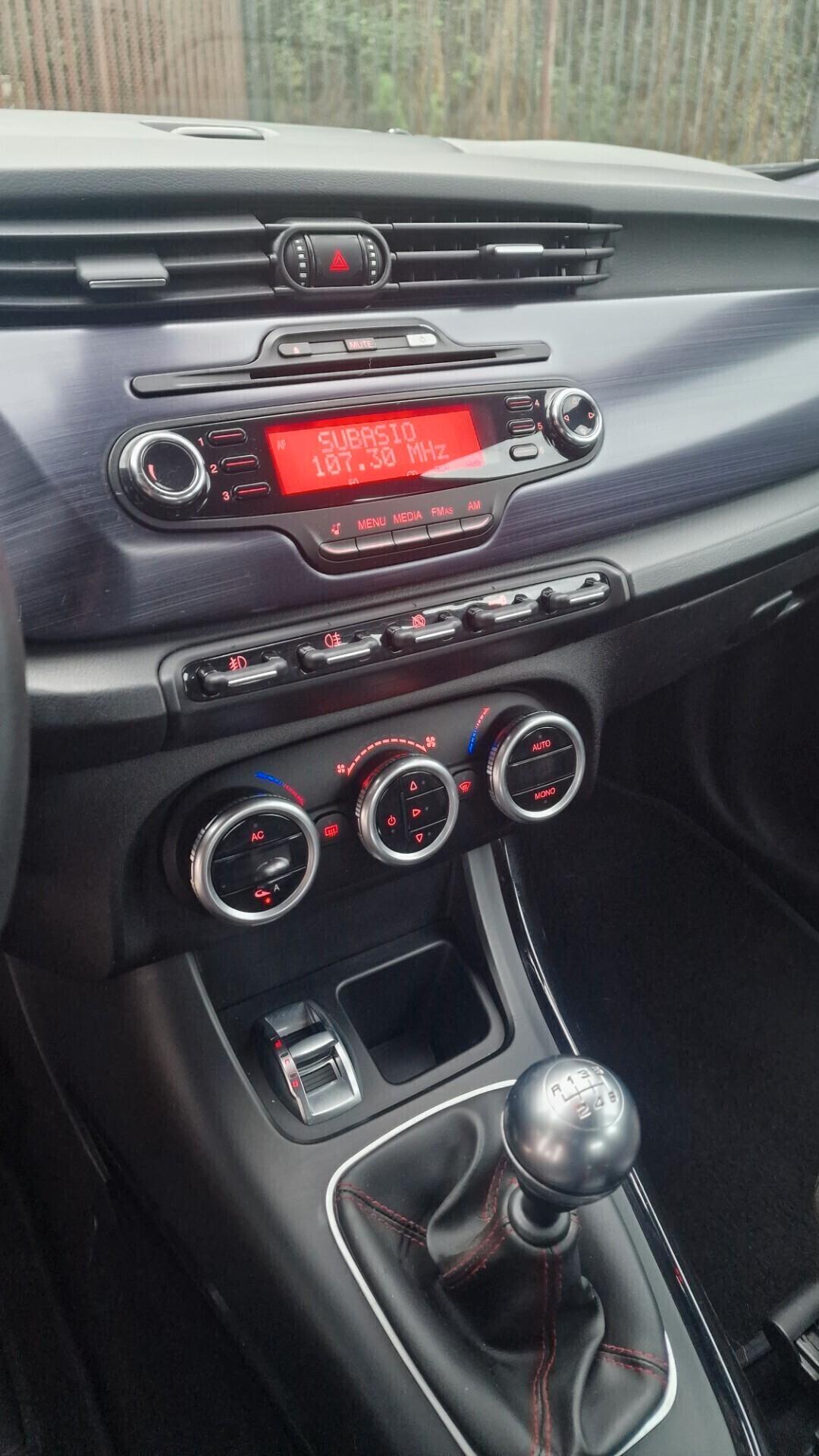 Alfa Romeo Giulietta 1.6 JTDm-2 105 CV Distinctive