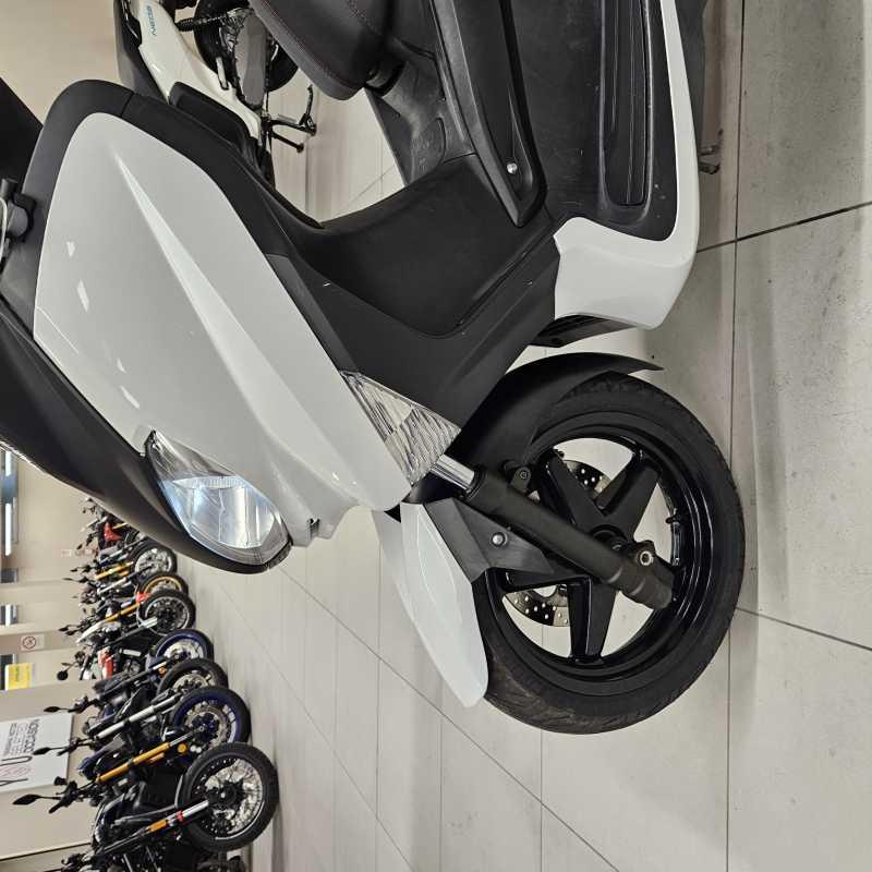 Yamaha X-Max 250 - 2012