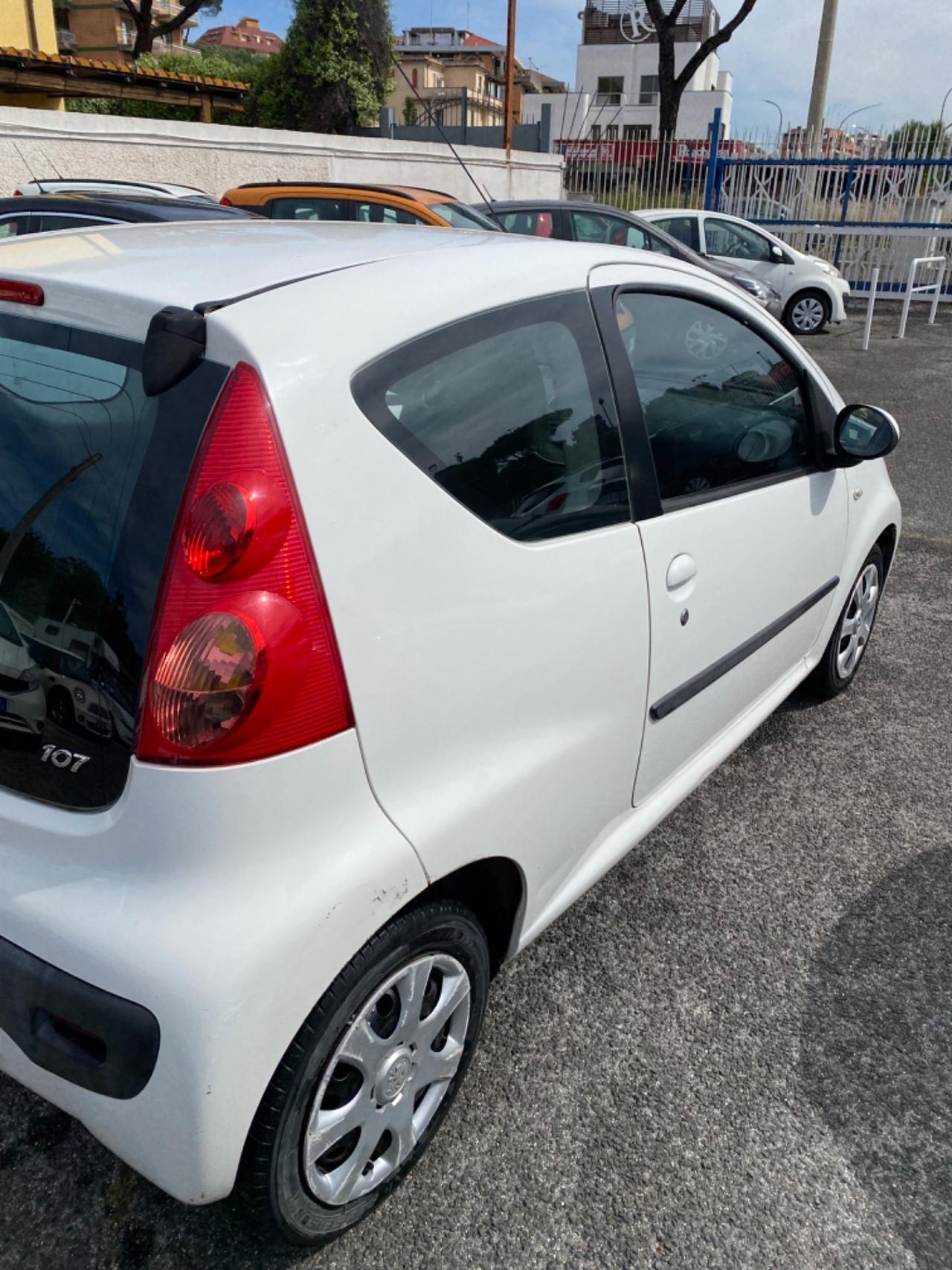 Peugeot 107 1.0 68CV 3p. Active