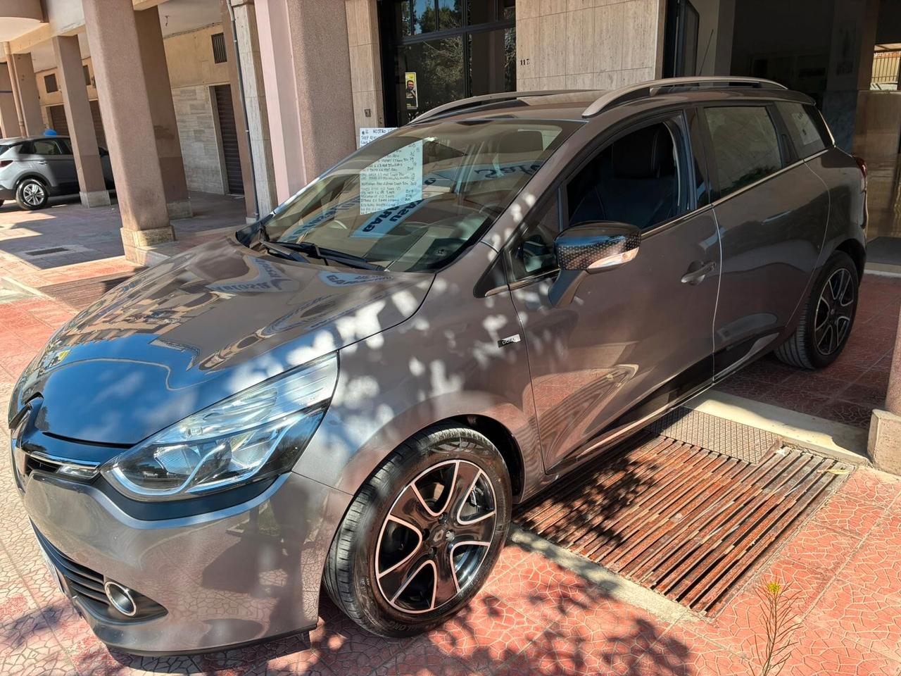 RenaultClio Sporter1.5dCi75CV navi retro-16