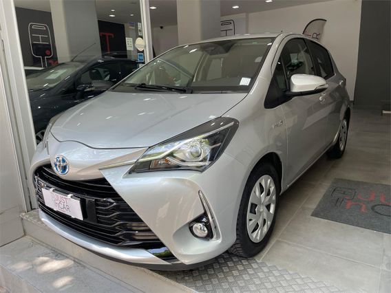 TOYOTA Yaris 1.5 Hybrid 5p. Trend "Grey Ed."