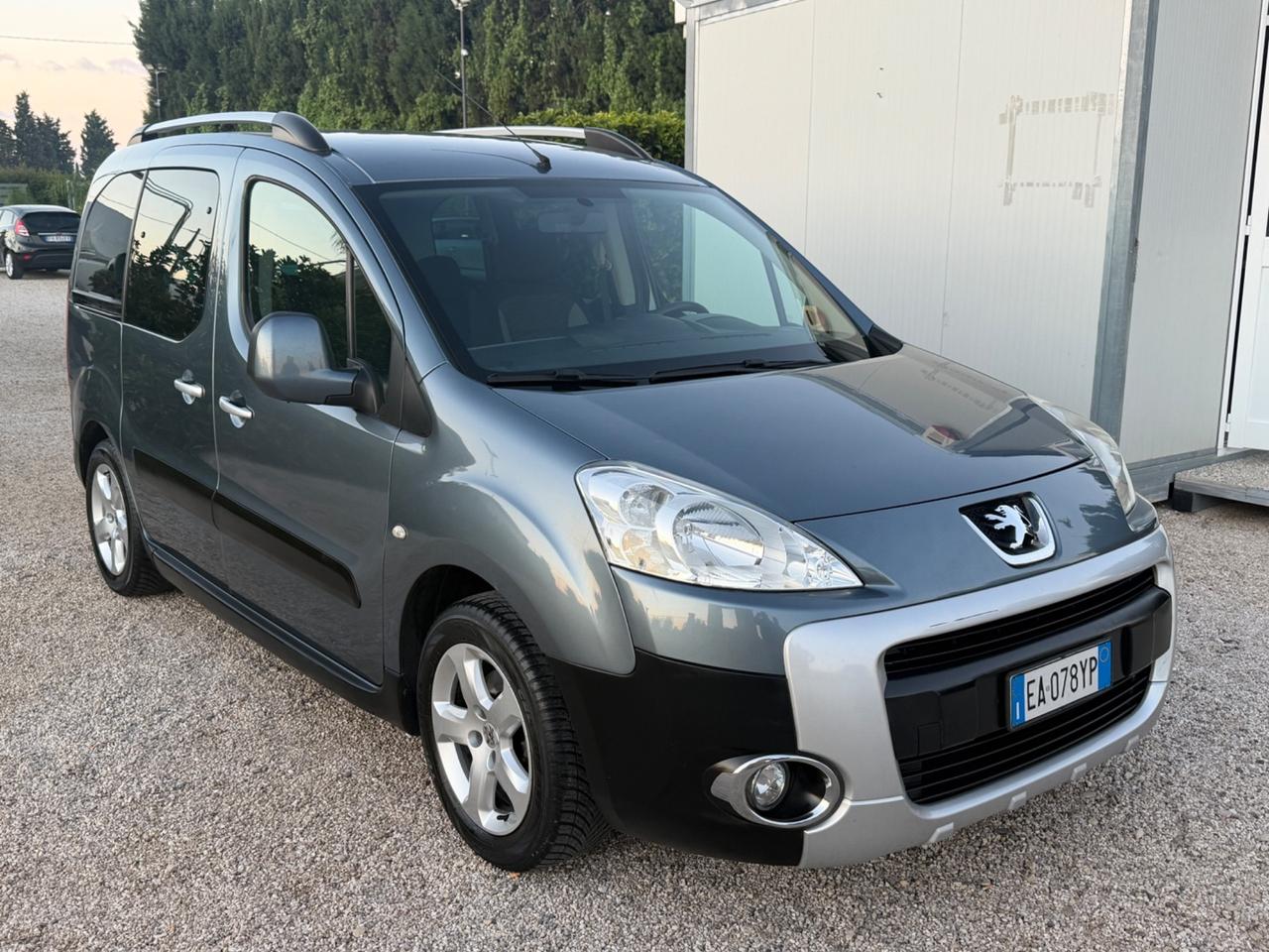 Peugeot Partner Tepee 1.6 VTi 120CV Outdoor