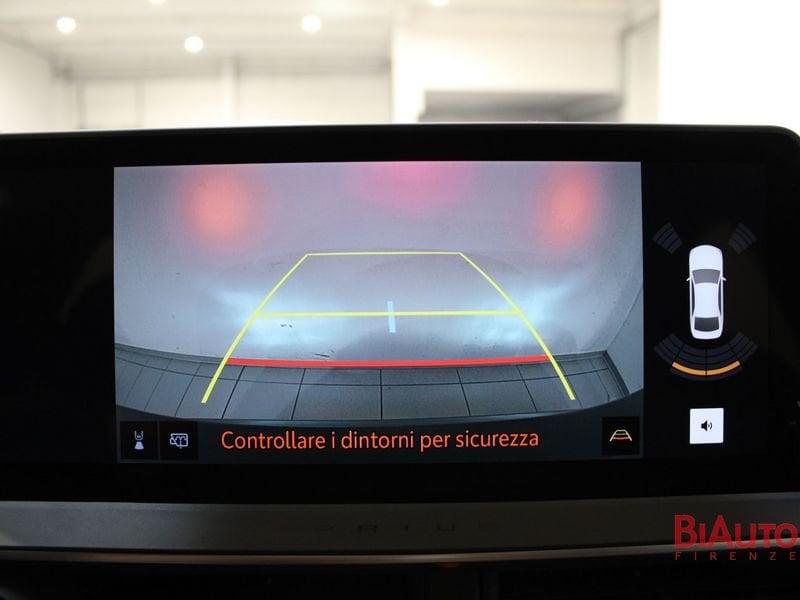 Toyota Prius Plug-in Hybrid Lounge