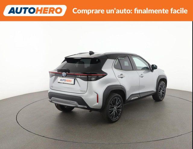TOYOTA Yaris Cross 1.5 Hybrid 5p. E-CVT AWD-i Adventure