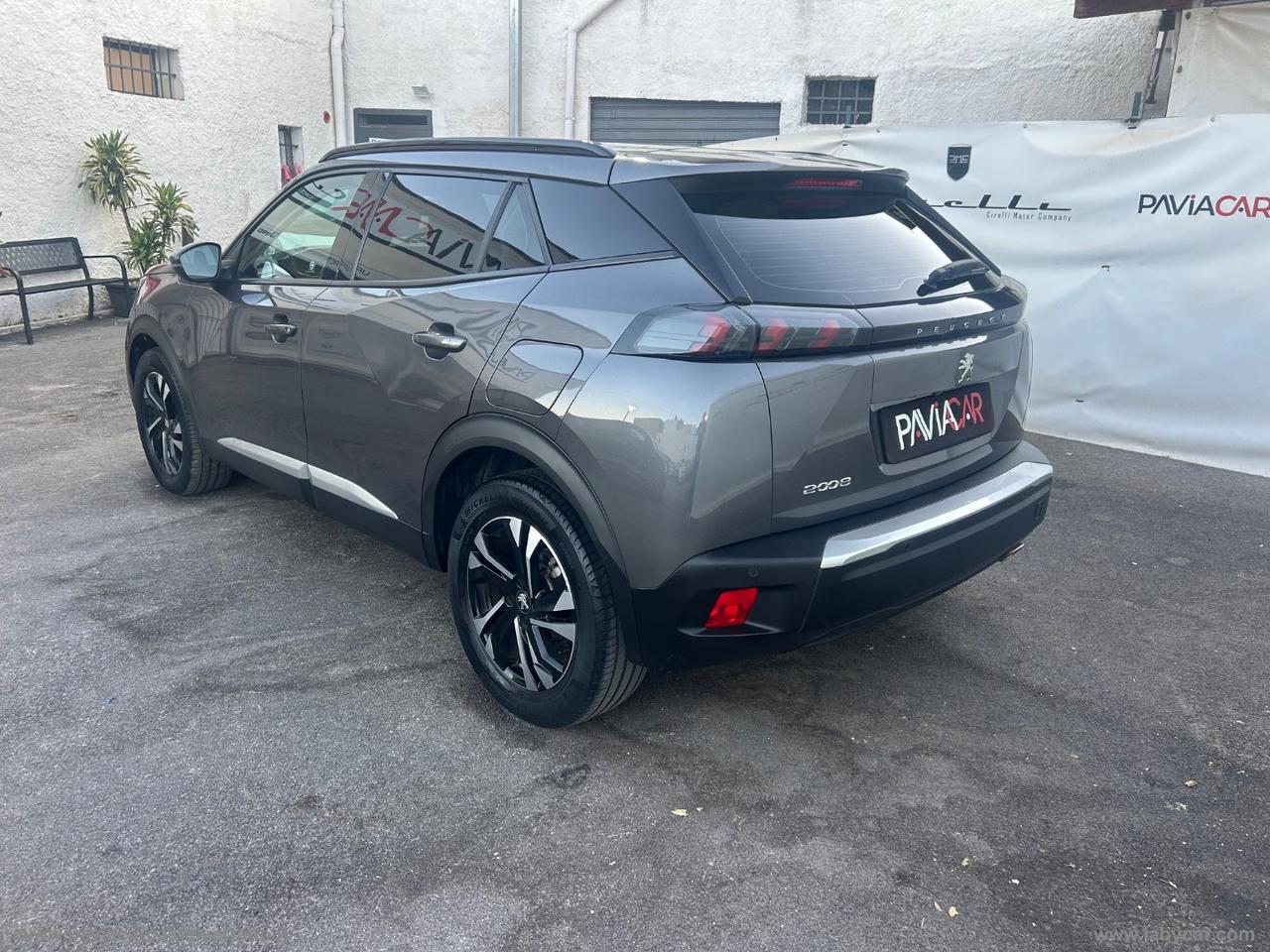 PEUGEOT 2008 BlueHDi 130 S&S EAT8 Allure