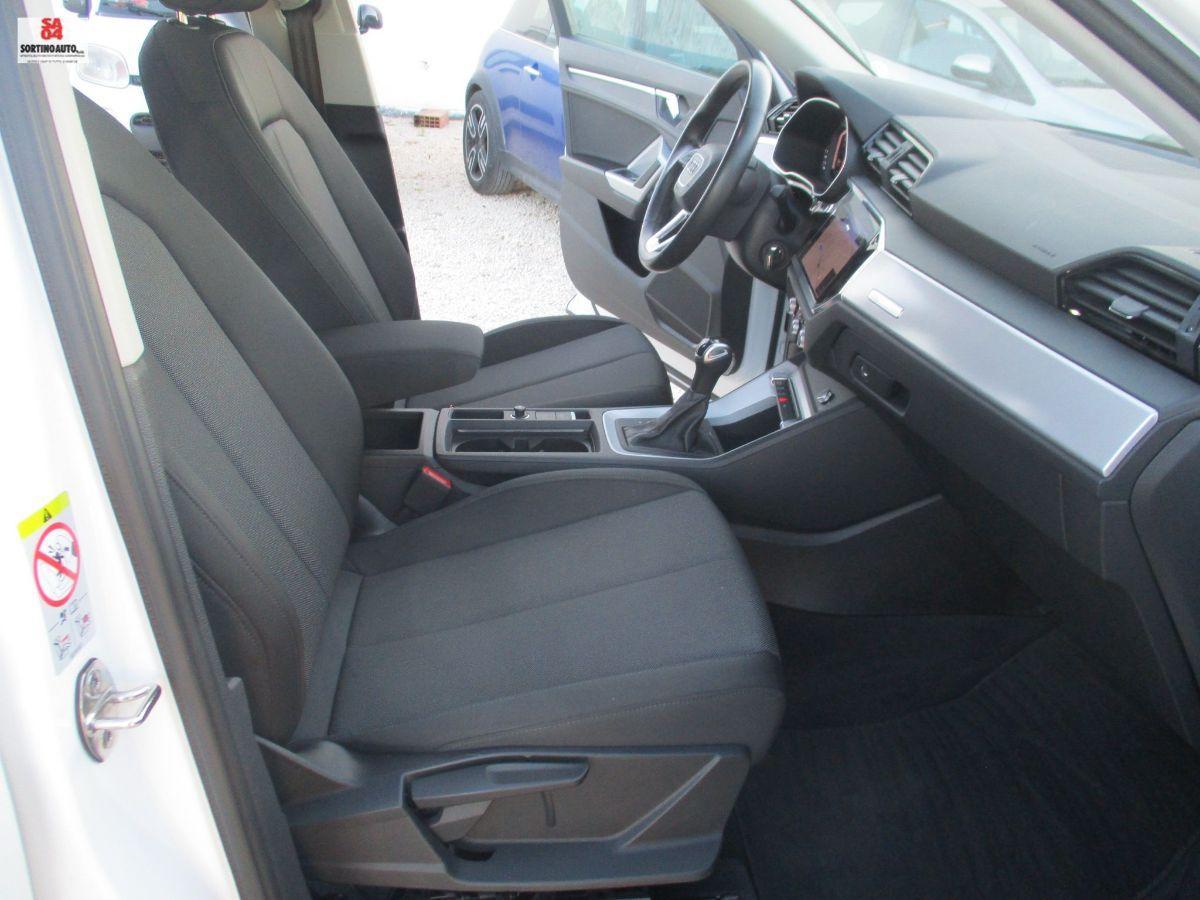 AUDI Q3 SPB 35 TDI S tronic business plus-2023 KM95000