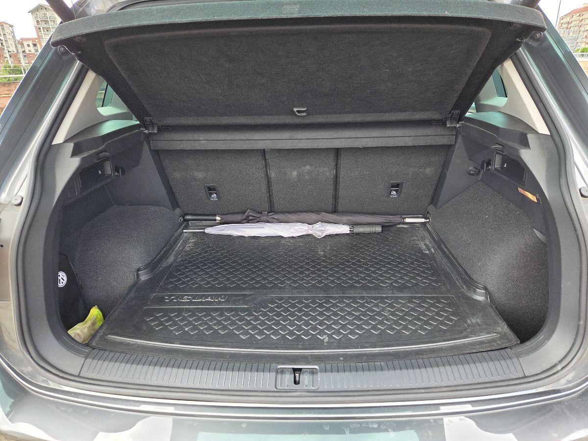 VOLKSWAGEN - Tiguan - 1.6 TDI Business BMT