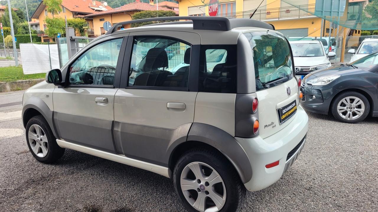 Fiat Panda 1.3 MJT 4x4 Cross
