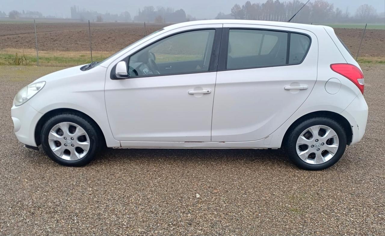 Hyundai i20 1.2 5p. Sound Edition
