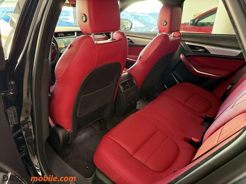 Jaguar F-Pace F-Pace 2.0d i4 AUTOCARRO R-Dynamic S awd 163cv auto + IVA