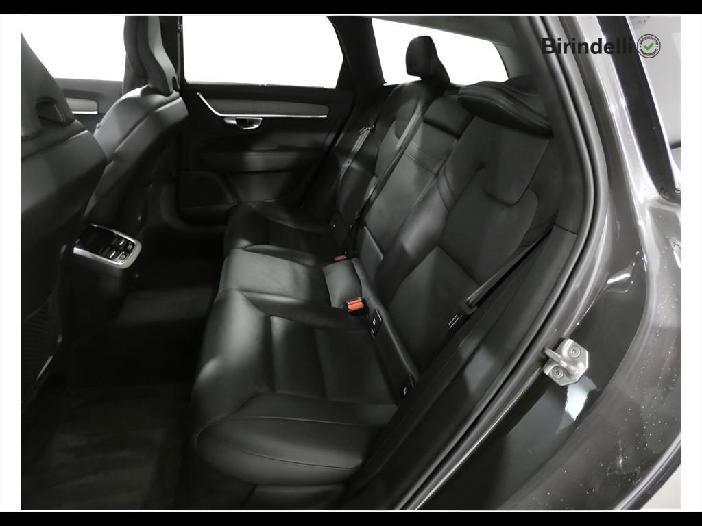 VOLVO V90 (2016-->) - V90 B4 (d) AWD Geartronic Inscription