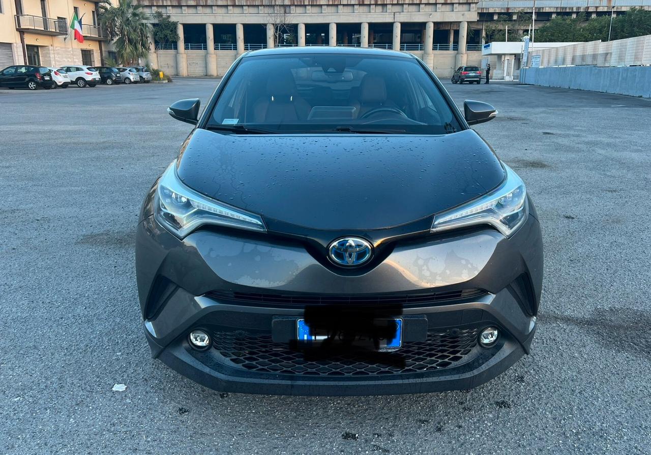 Toyota C-HR 1.8 Hybrid E-CVT Lounge