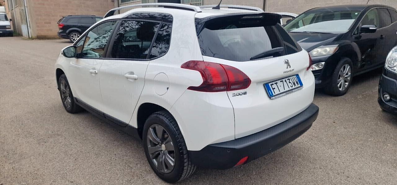 Peugeot 2008 PureTech 82 Allure