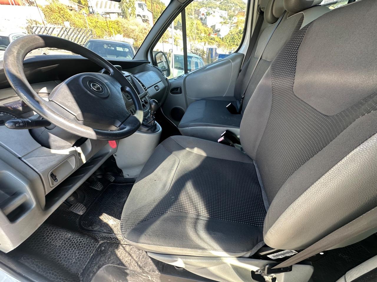 Opel Vivaro 29 2.0 CDTI 120CV PL-TN Combi 9 posti