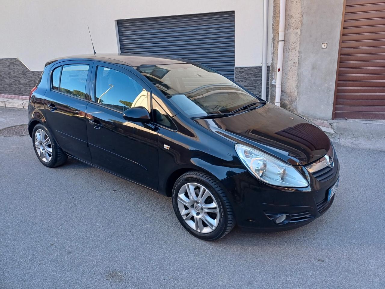 Opel Corsa 1.3 CDTI 90CV 5 porte Enjoy