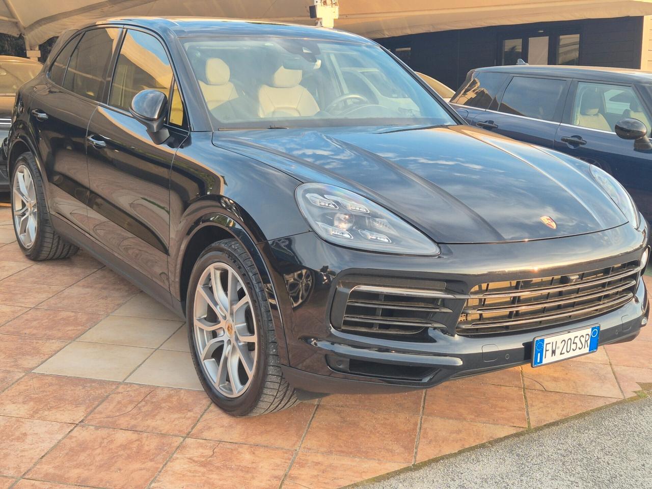 Porsche Cayenne 3.0 V6 - PRONTA CONSEGNA