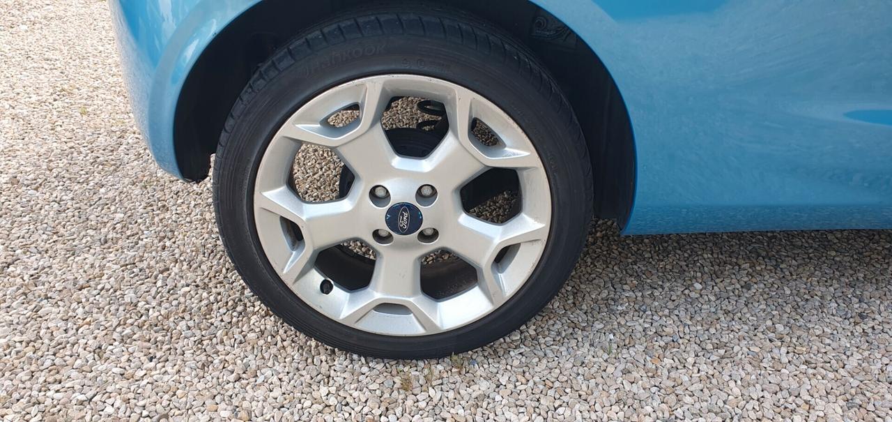 Ford Ka 1.2 8V 69CV Titanium neopatentati