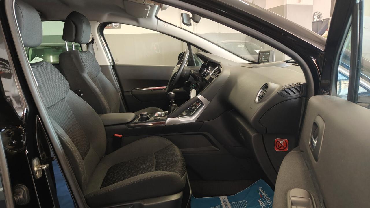 Peugeot 3008 1.6 HDi 115CV Business