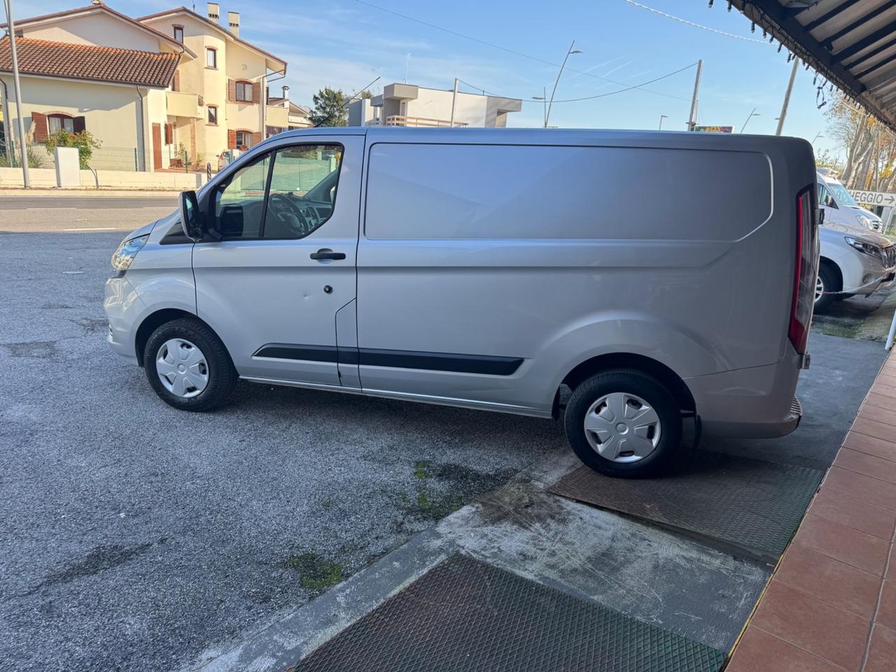 Ford Transit Custom 280 2.0 EcoBlue PC Furgone Trend