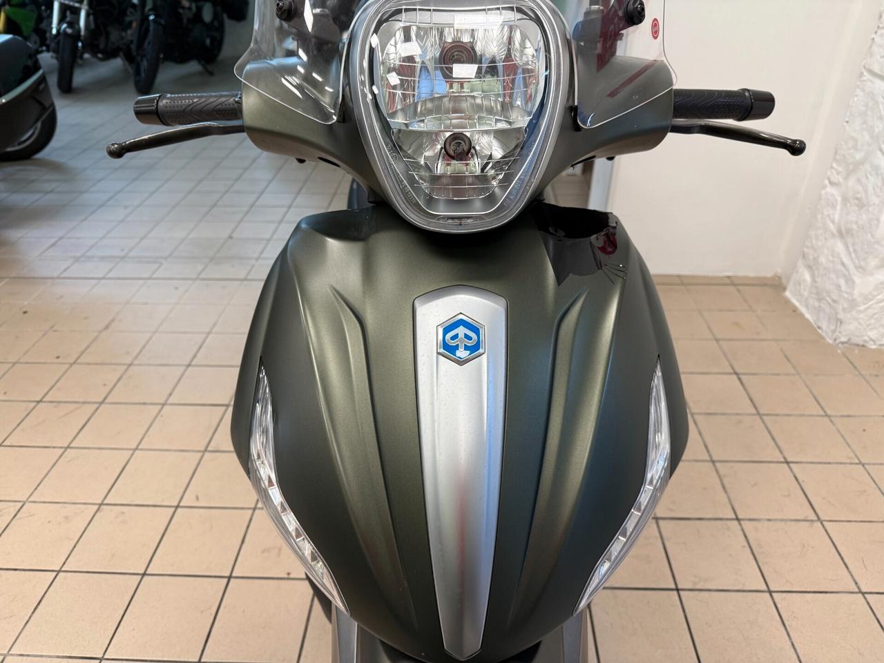 Piaggio Beverly 300 i.e. ABS-ASR (2016 - 20)