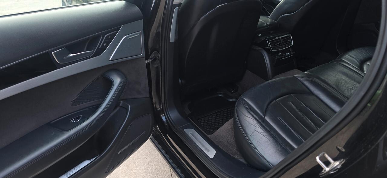 Audi A8 3.0 TDI 250 CV quattro tiptronic
