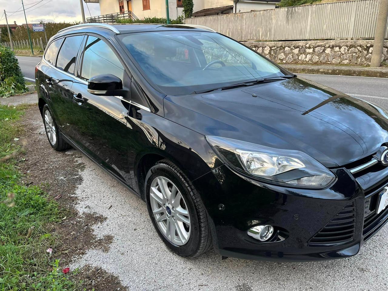 Ford Focus 1.6 G.P.L 120CV SW Titanium