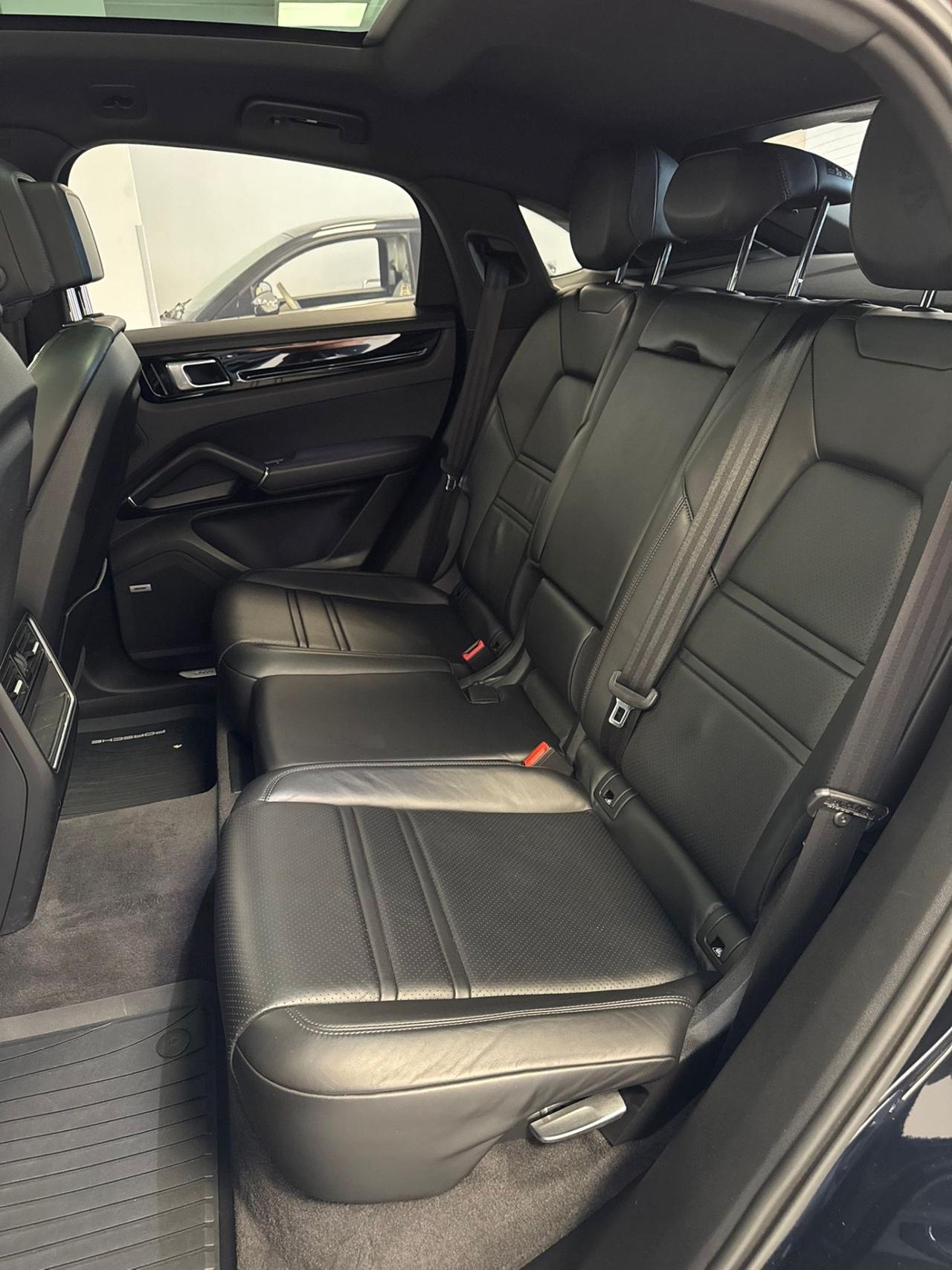 Porsche Cayenne Coupé 3.0 V6 E-Hybrid
