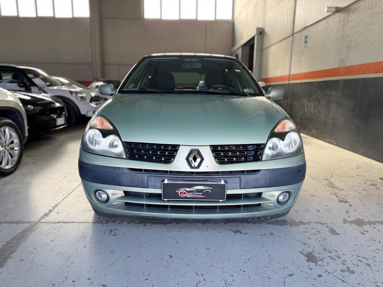 Renault Clio 1.2 cat 5 porte Authentique NEOPATENTATI