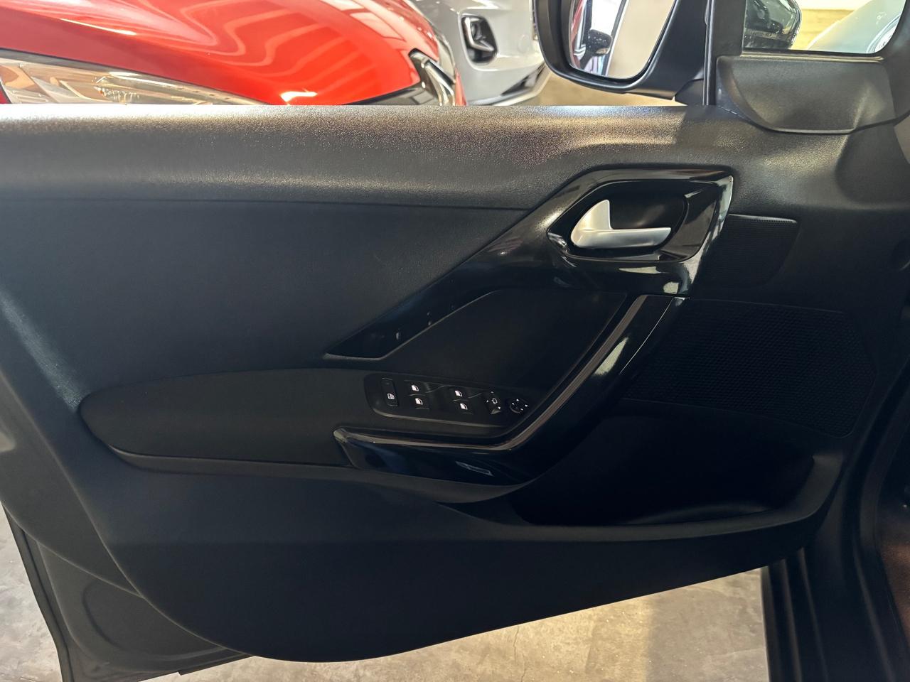 Peugeot 208 1.2 Benz GT LINE GRIGIO OPACO |OK NEOPATENTATI |