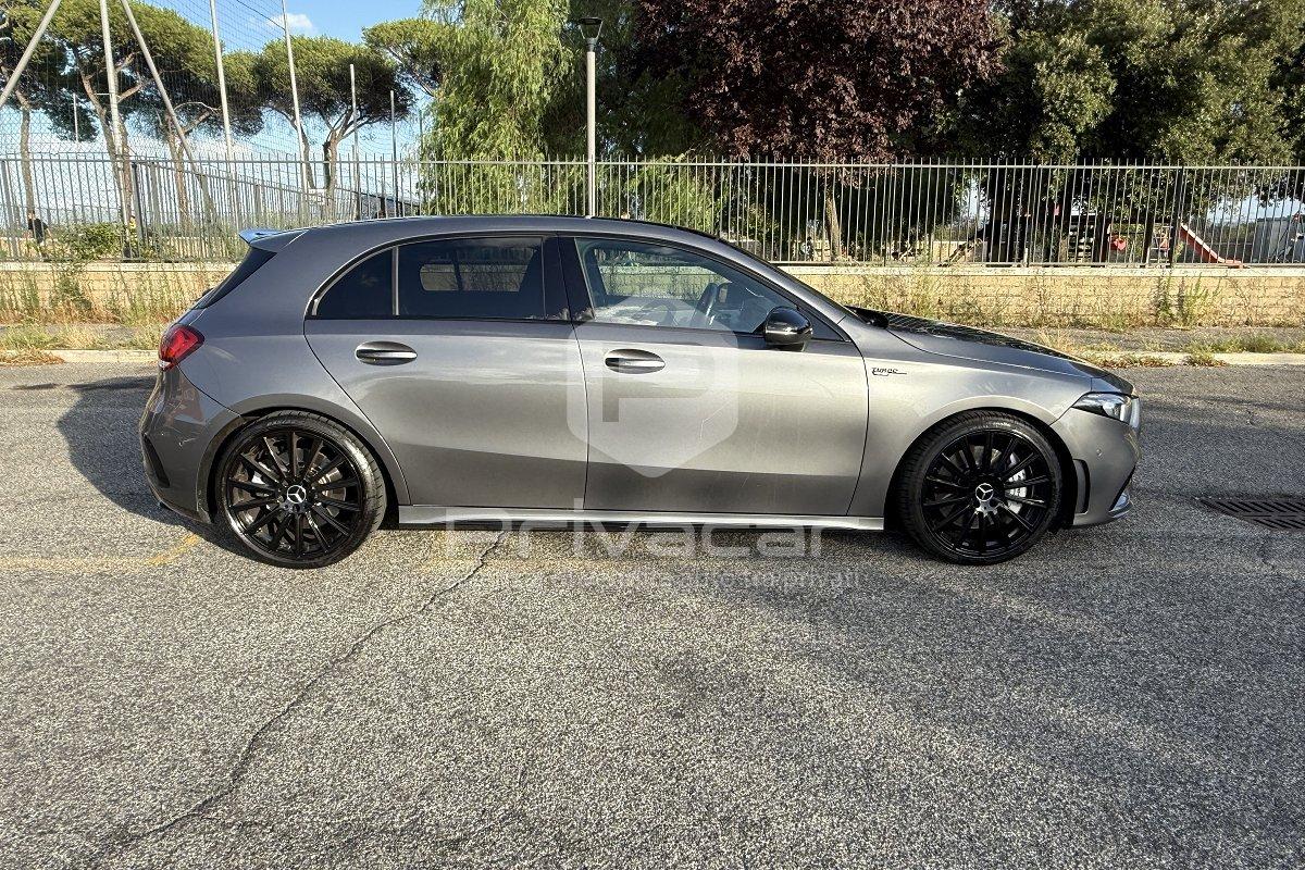 MERCEDES A 35 AMG 4Matic