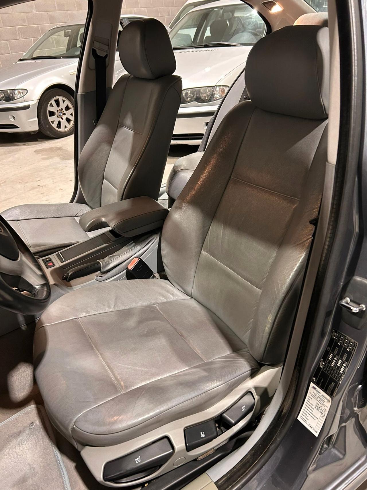 Bmw 330 330d turbodiesel cat 4 porte Attiva