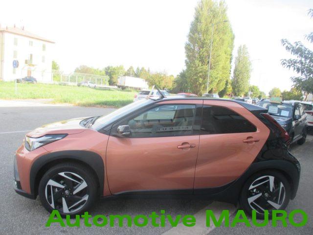 TOYOTA Aygo X 1.5 Hybrid 115 CV 5 porte Premium - NEOPATENTATI