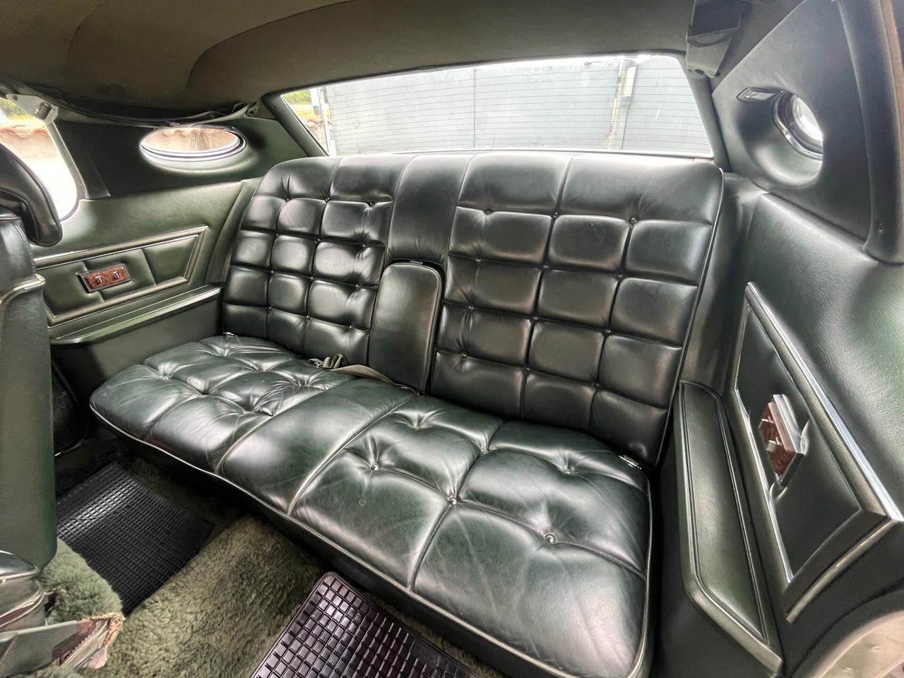 Lincoln Continental Mark IV