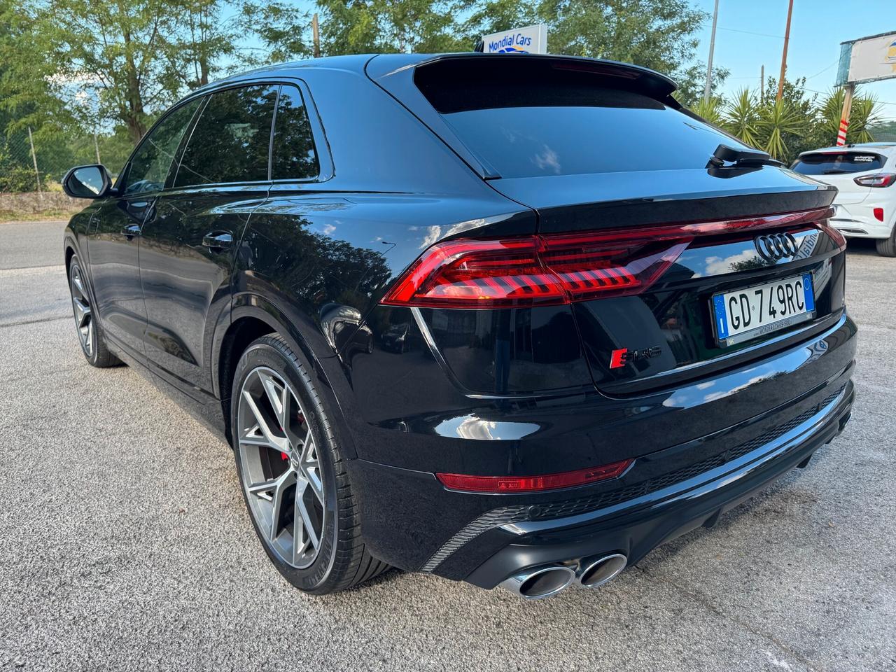Audi SQ8