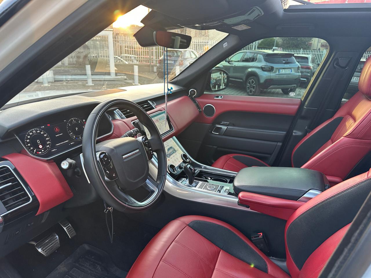 Land Rover Range Rover Sport 3.0 TDV6 HSE