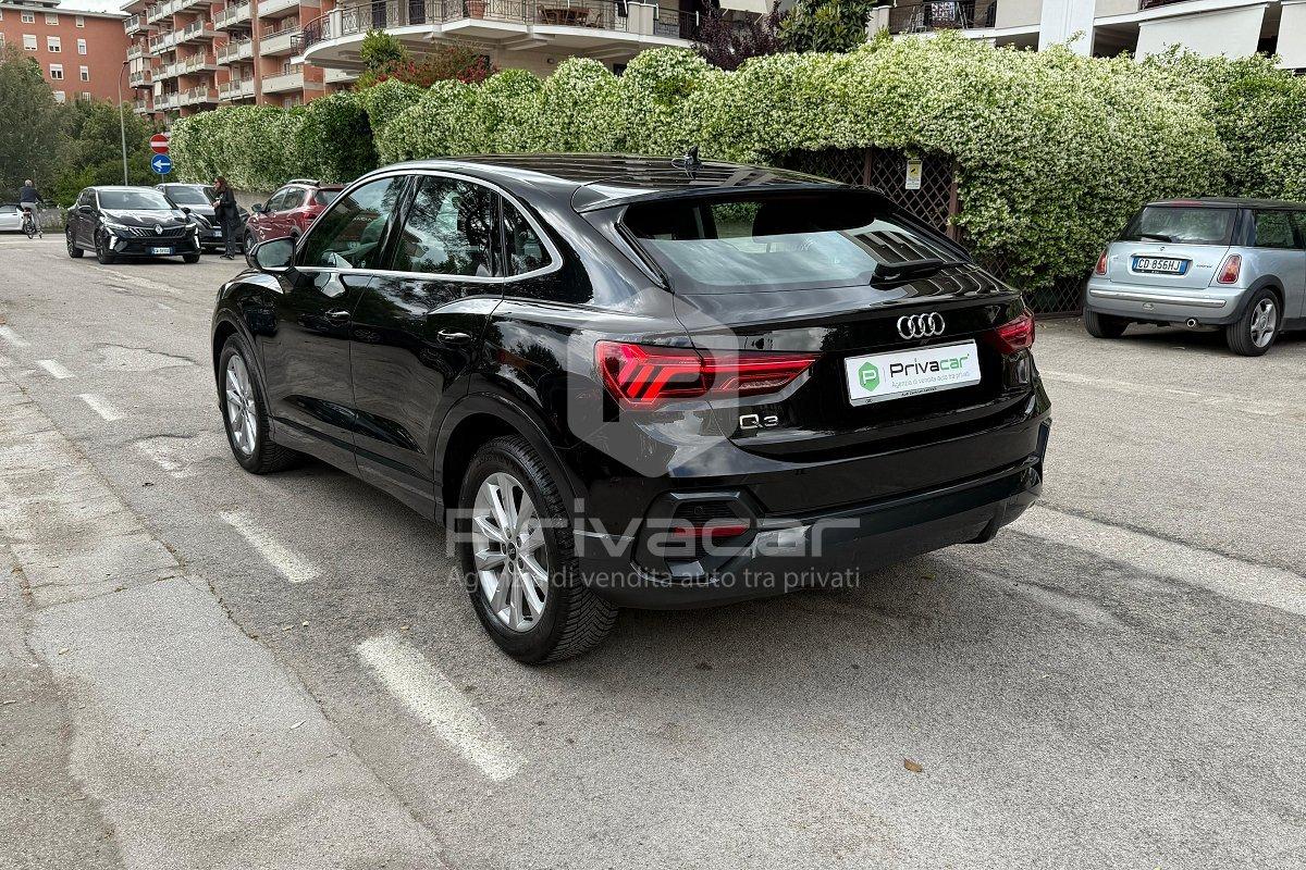 AUDI Q3 SPB 35 TDI S tronic Business Plus