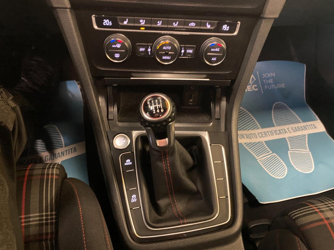 Volkswagen Golf GTI Golf GTI Performance 2.0 TSI 3p. BlueMotion Technology
