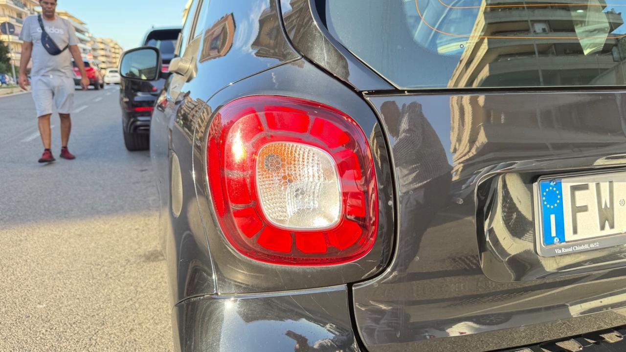 Smart ForTwo 90 0.9 Turbo Superpassion LED NAVI PANORAMA CERCHI 16 PDC PACK SPORT