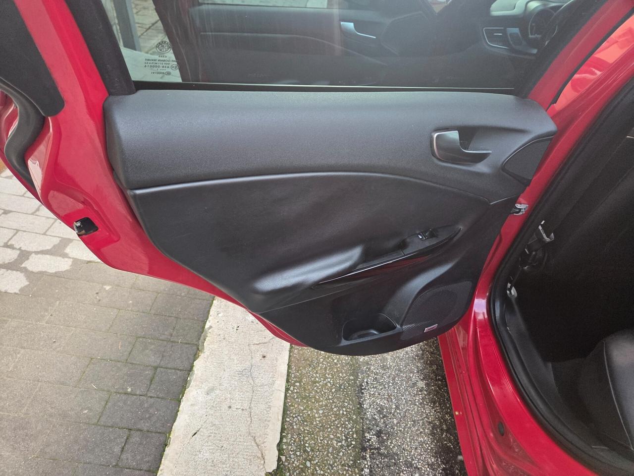 ALFA GIULIETTA 2.0 JTDM TETTO APRIBILE KM 120000 CERTIF